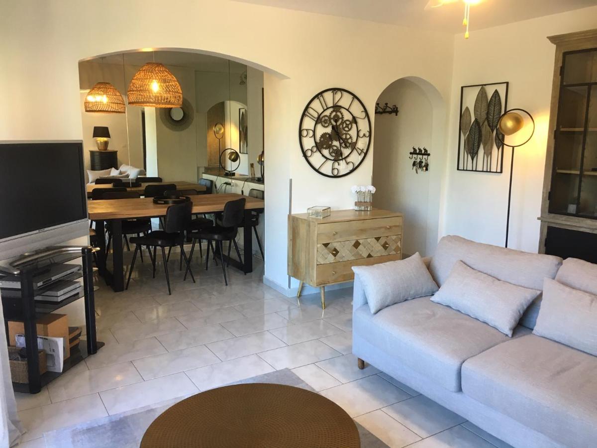 Mazet De La Mer 54M2 Lavandou 100M Plage Avec Piscine Le Lavandou Kültér fotó